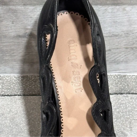 Cinq à Sept Margot Pointed Toe Pump Heels In Black - Size - 8 .US / 38 .EU - Picture 5 of 11